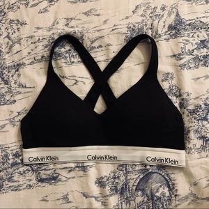 Calvin Klein padded bralette in black